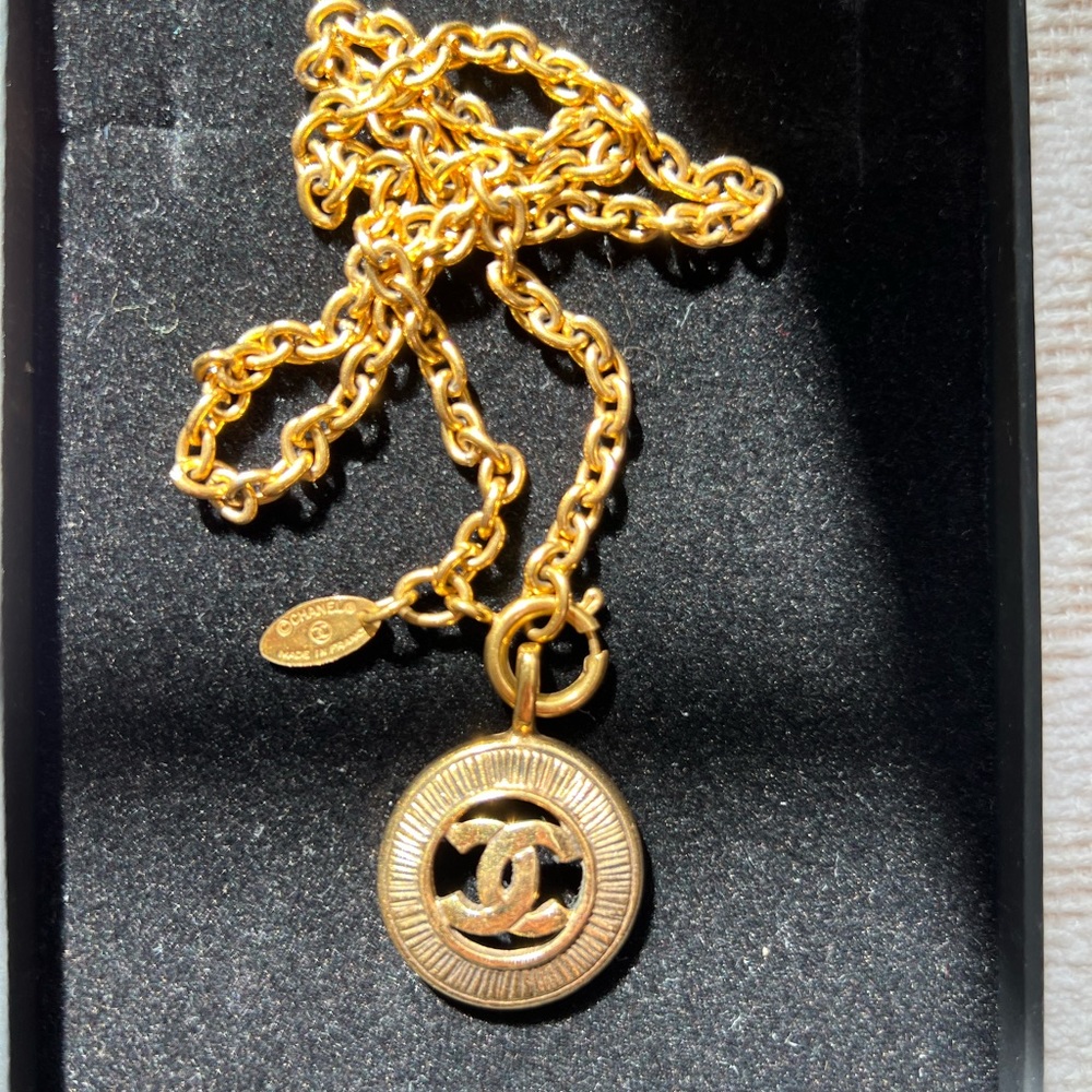 vintage Chanel necklace